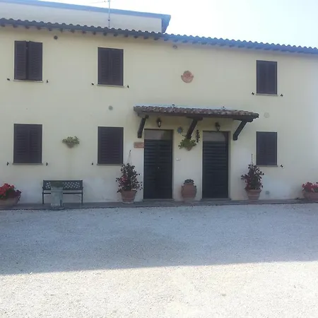 Il Poggio Del Sole * مونتيفالكو
